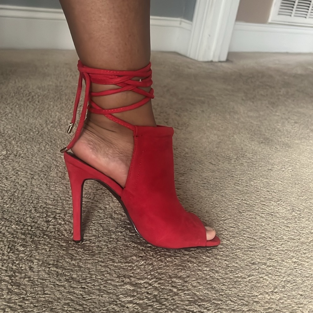 Red strappy mule - Picture 3 of 3